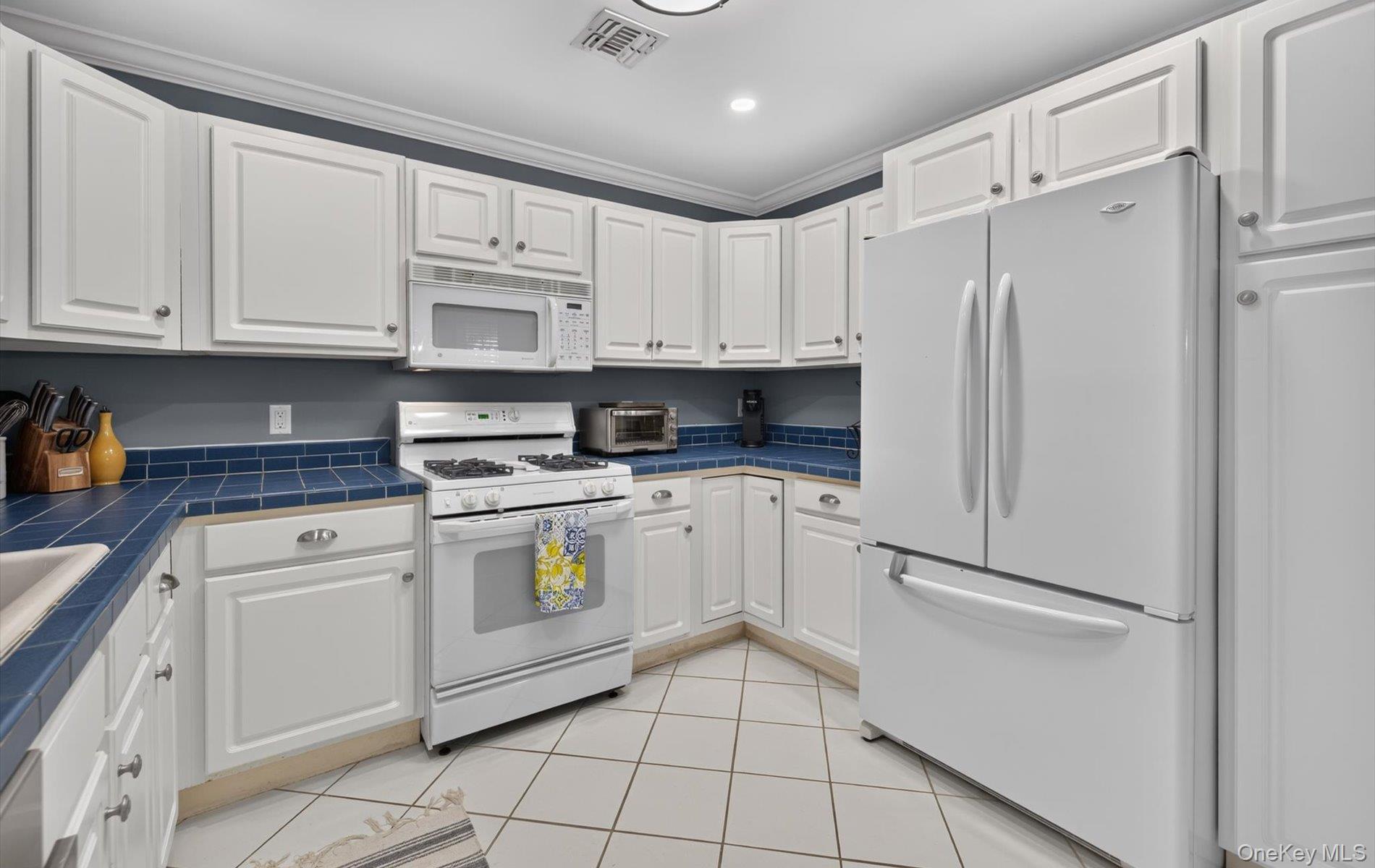 5 Monitor Road Smithtown, NY 11787 - Photo 23 of 46 Gallery Image 23