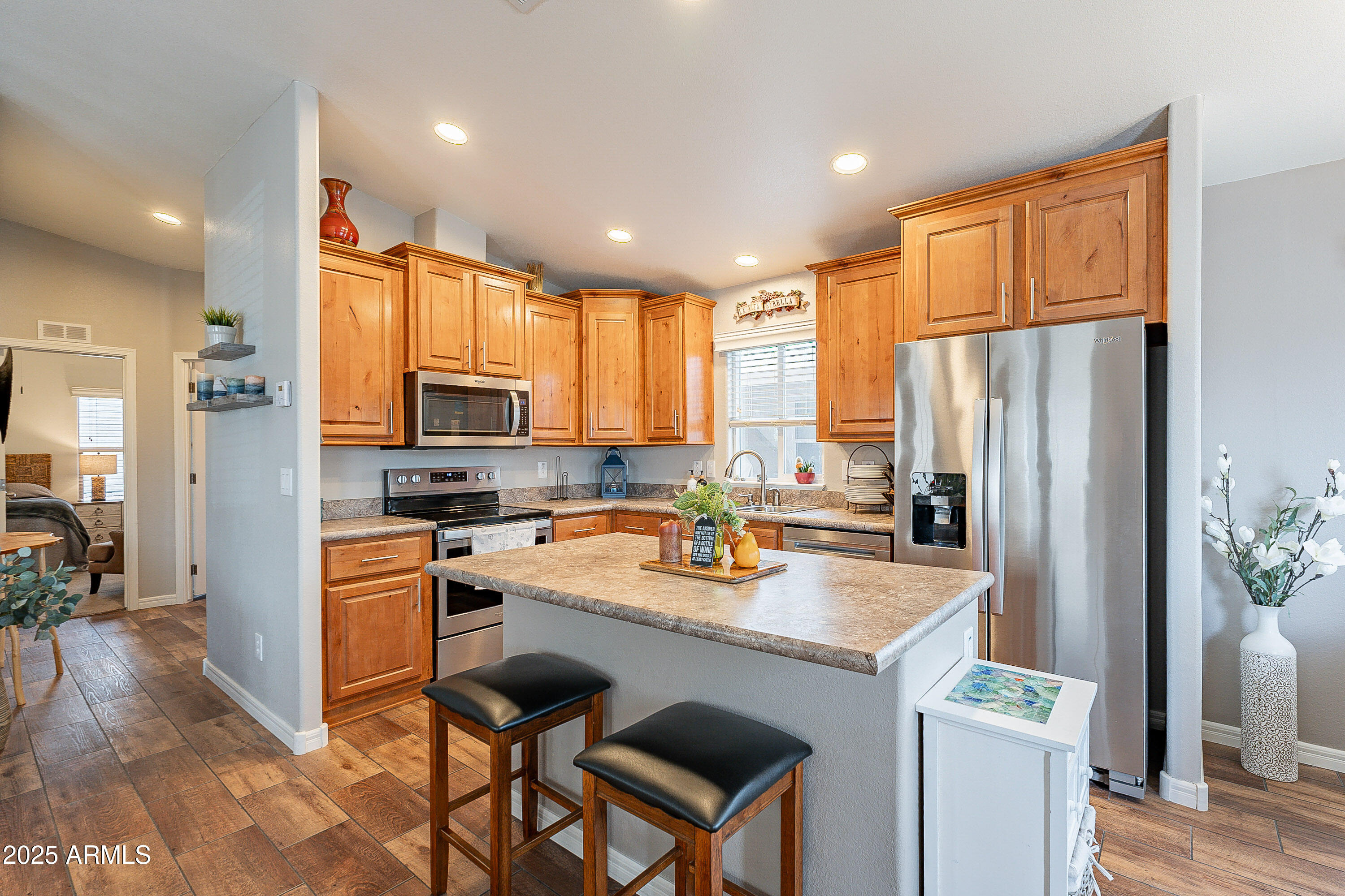 650 North Hawes Road, Unit 3606 Mesa, AZ 85207 - Photo 18 of 58 Spacious Kitchen