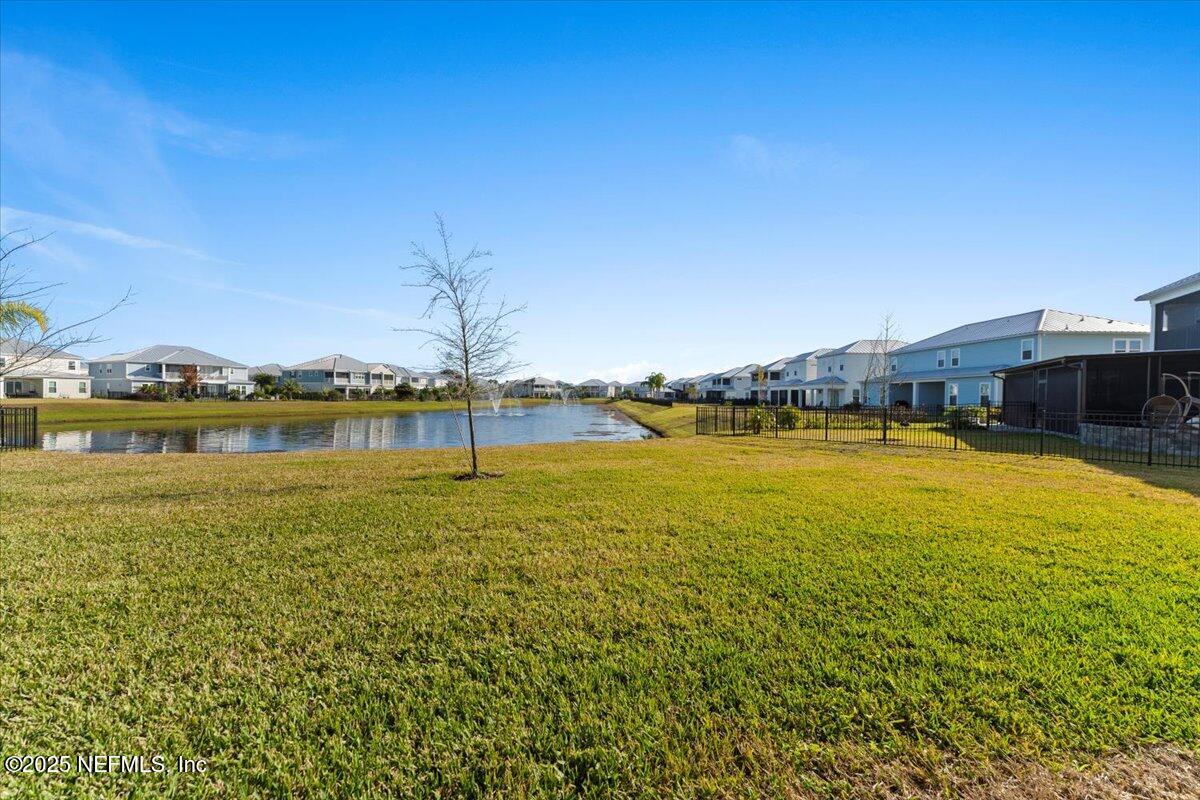 492 Rum Runner Way St. Johns, FL 32259 - Photo 36 of 60 Flat Backyard