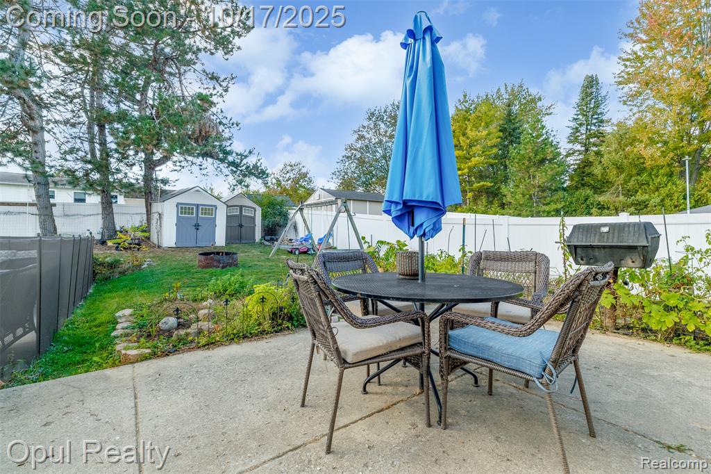 24397 Kings Pointe Novi, MI 48375 - Photo 28 of 45 Gallery Image 28