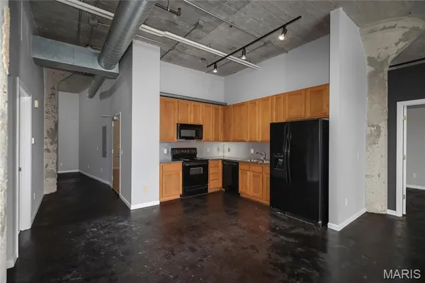 $120,000 | 1511 Locust Street, Unit 306, St. Louis, MO 63103