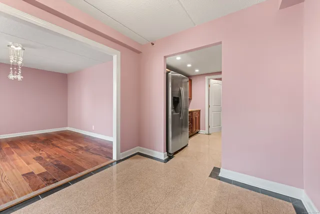 $519,000 | 143 Hoyt Street, Unit 1A, Stamford, CT 06905