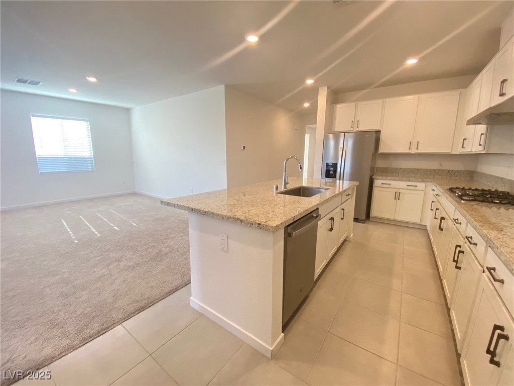 8668 Bench Street Las Vegas, NV 89139 - Photo 7 of 29