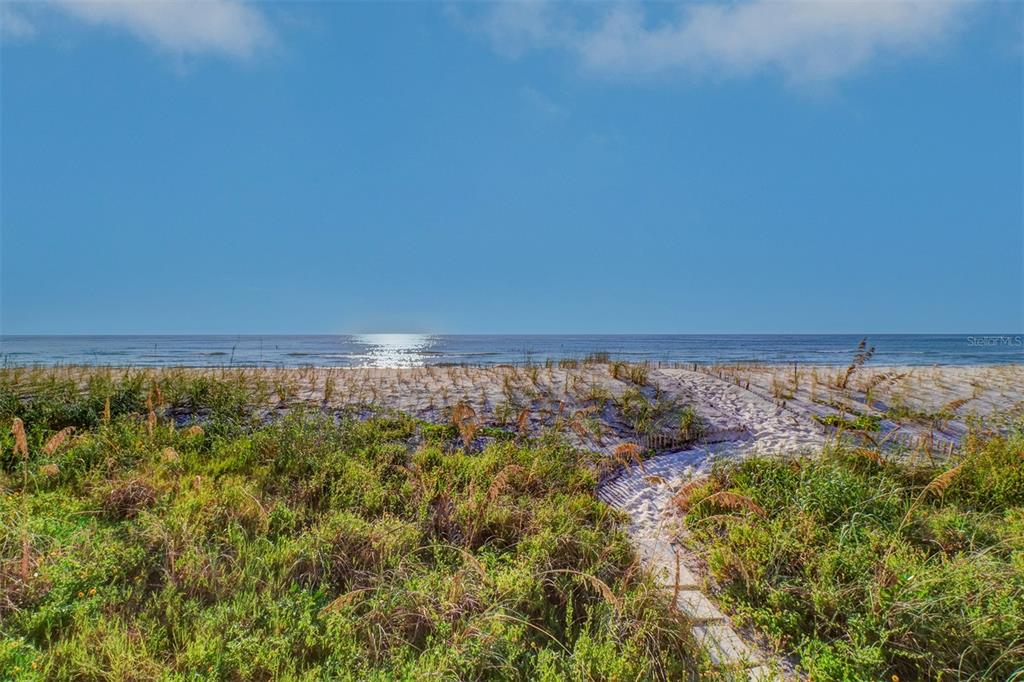 2504 Gulf Boulevard, Unit 304 Indian Rocks Beach, FL 33785 - Photo 49 of 58
