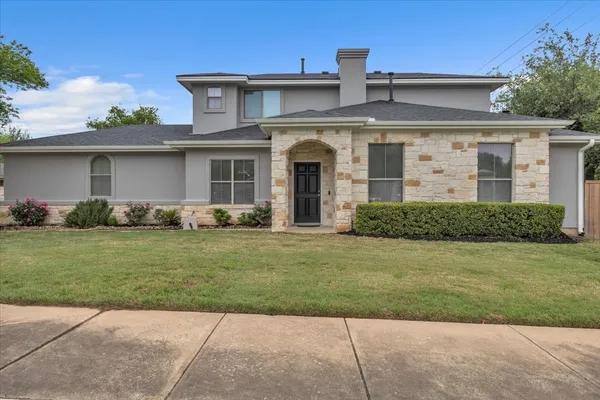 $484,900 | 11558 Spicewood Parkway, Unit 18, Austin, TX 78750