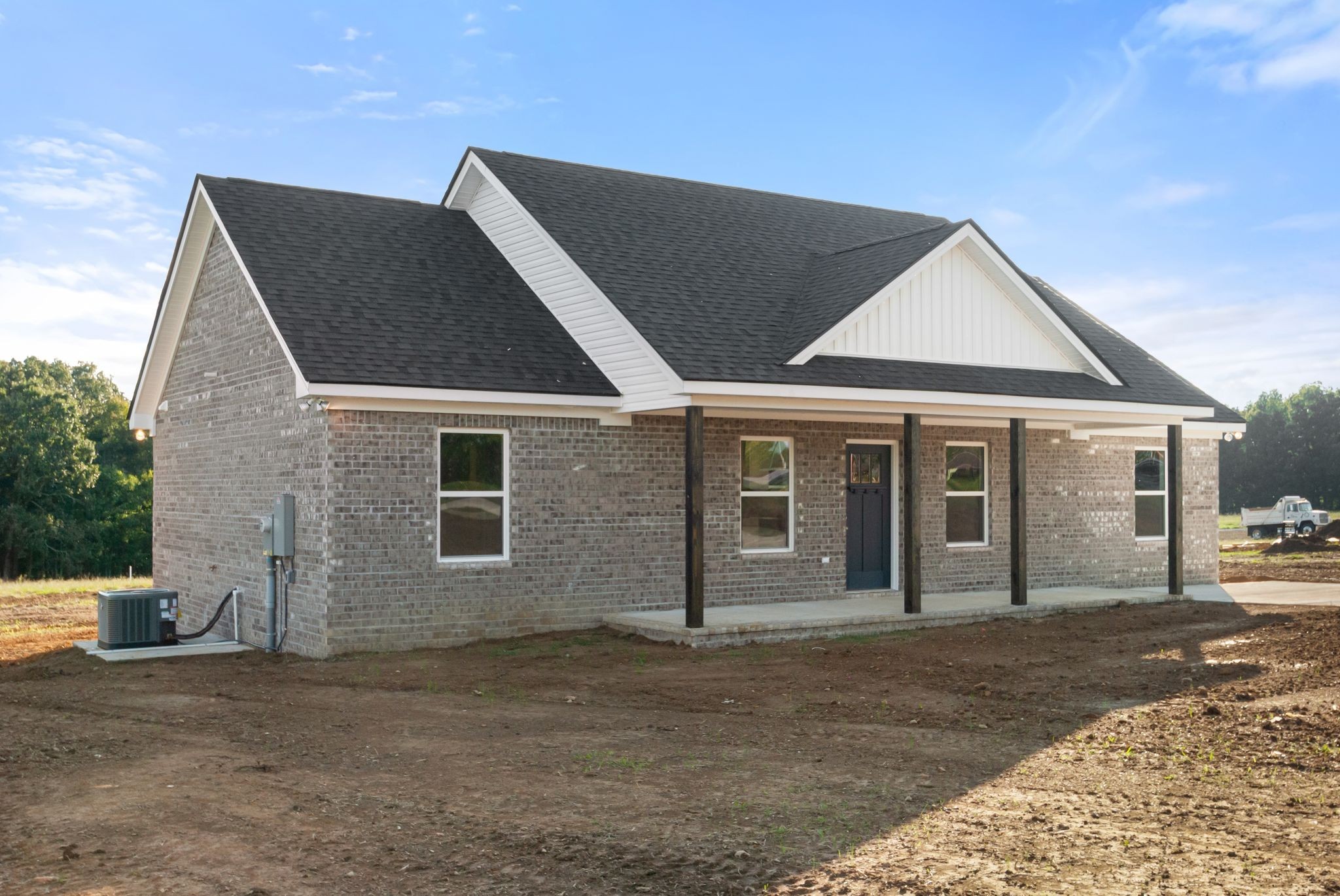 81 Dukes Park Road Summertown, TN 38483 - Photo 3 of 32 front view of a house with a yard