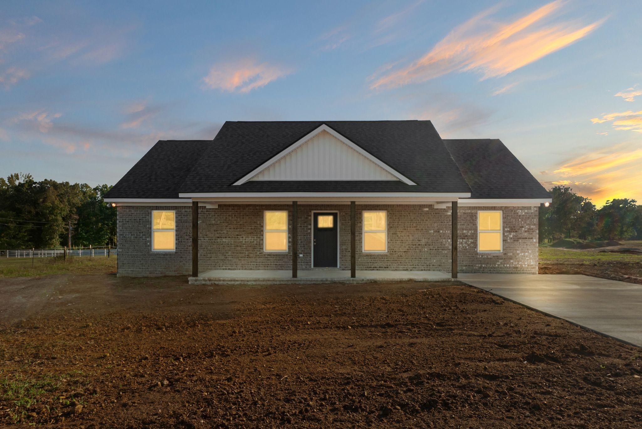 81 Dukes Park Road Summertown, TN 38483 - Photo 32 of 32 a front view of a house with a yard