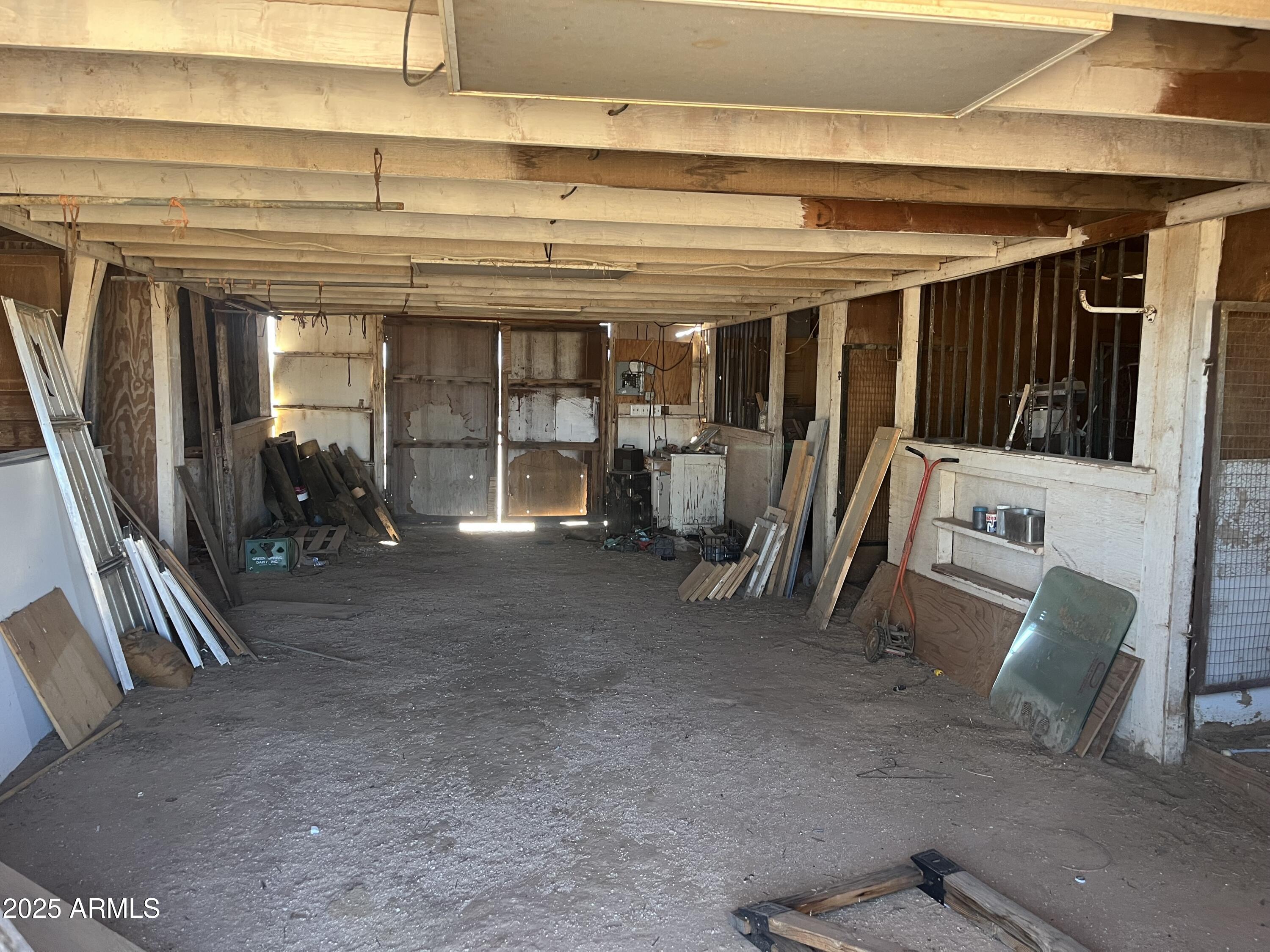 22695 East Cactus Forest Road Florence, AZ 85132 - Photo 23 of 45 a view of a room with gym equipment