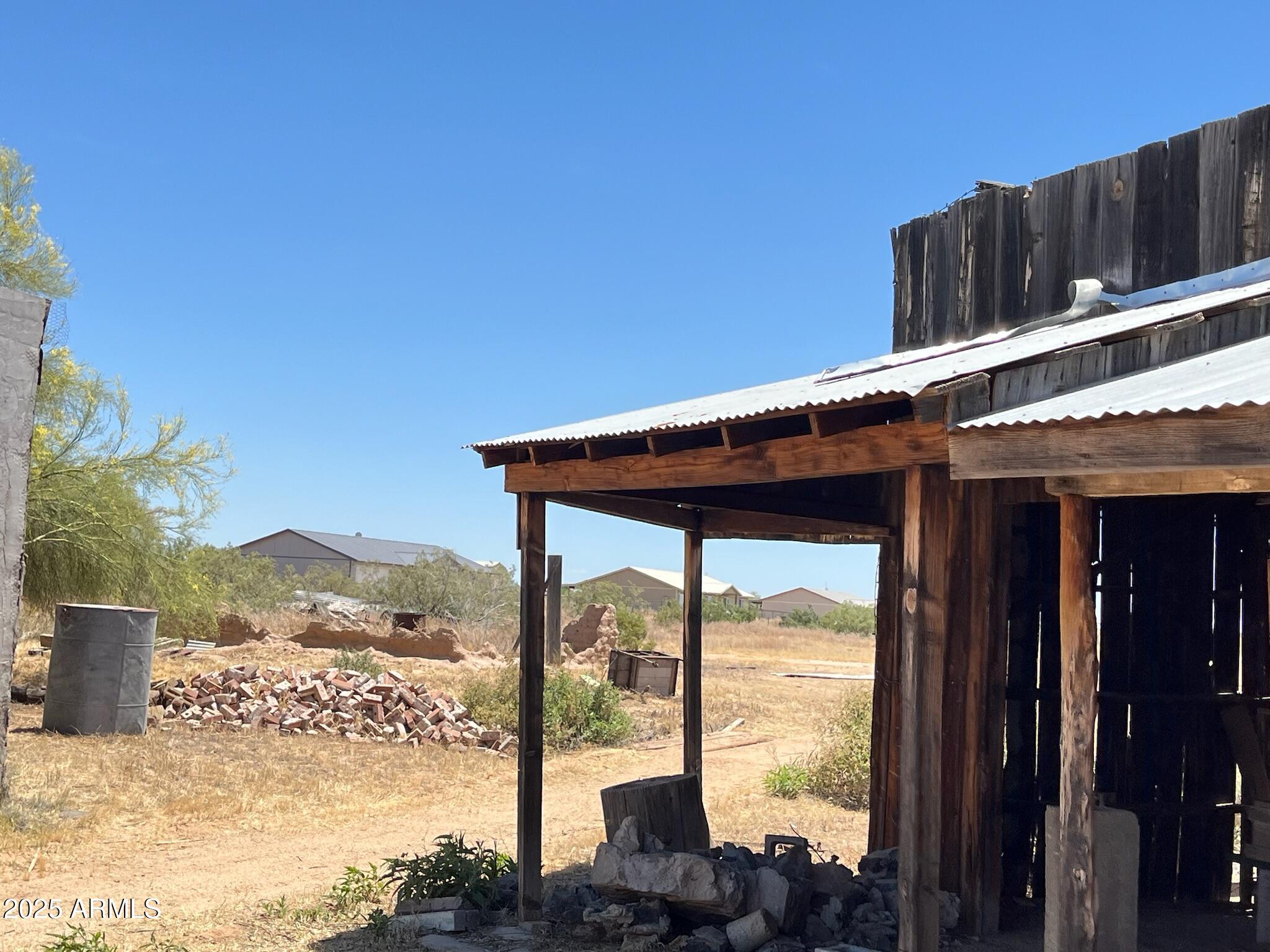22695 East Cactus Forest Road Florence, AZ 85132 - Photo 25 of 45 a view of a sky from a balcony