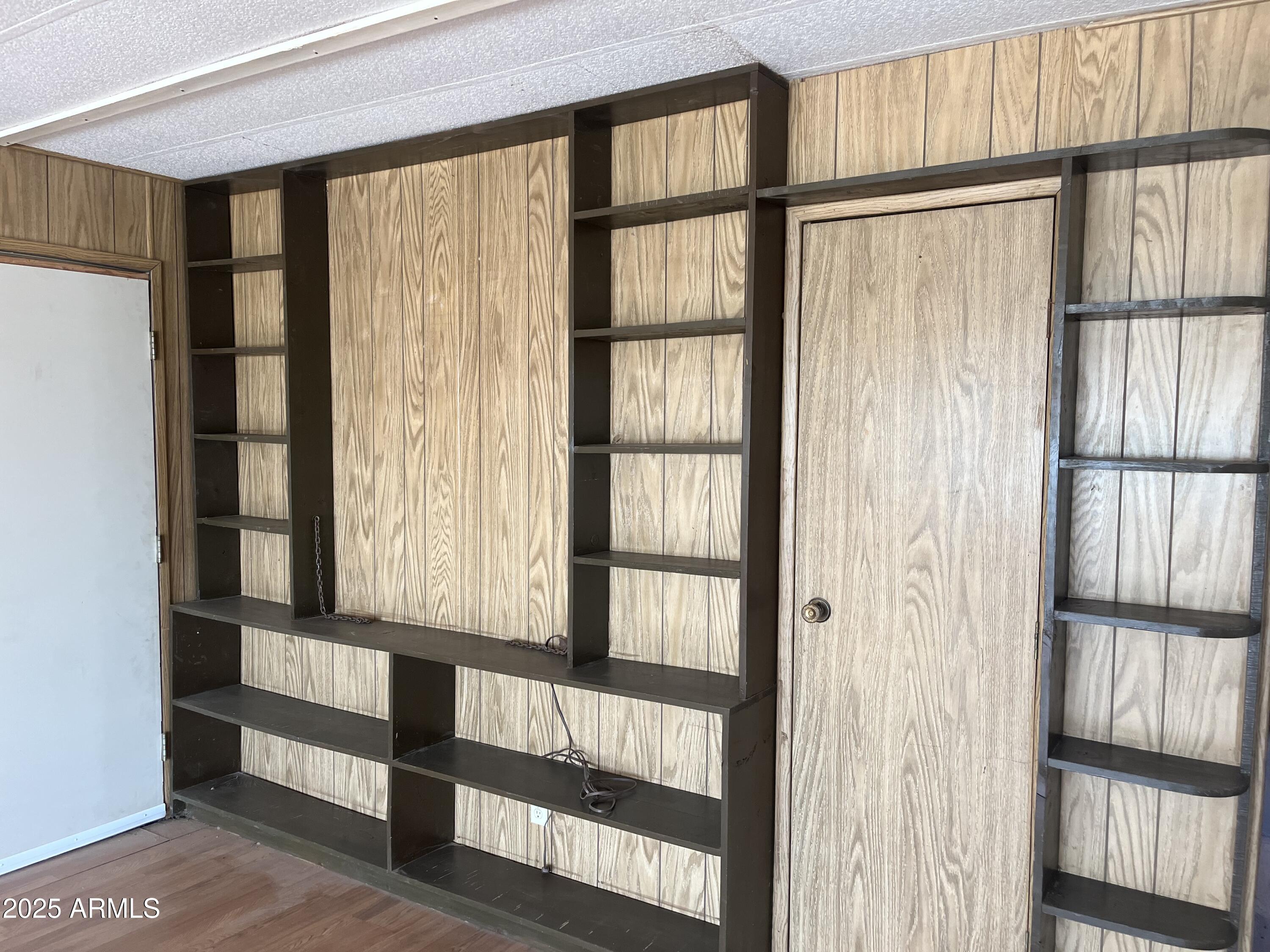 22695 East Cactus Forest Road Florence, AZ 85132 - Photo 8 of 45 a view of staircase with large window