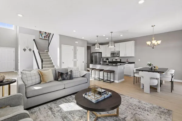 $399,000 | 6998 Archer Trail, Inver Grove Heights, MN 55077
