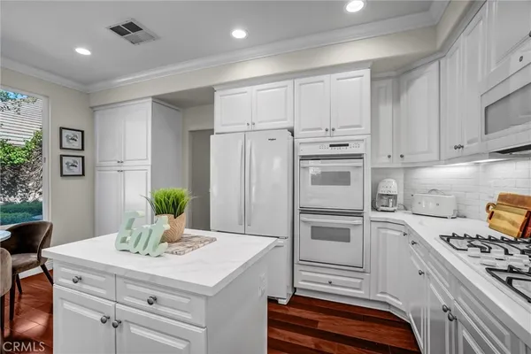 $2,400,000 | 53 Oakhurst Road, Irvine, CA 92620