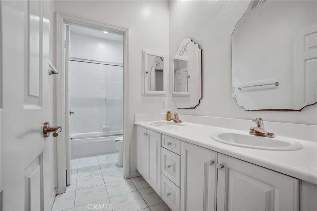 53 Oakhurst Road Irvine, CA 92620 - Photo 23 of 36