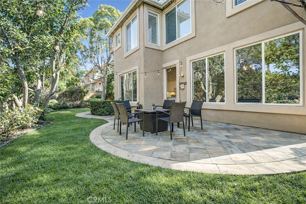 53 Oakhurst Road Irvine, CA 92620 - Photo 30 of 36 Grass virtually staged