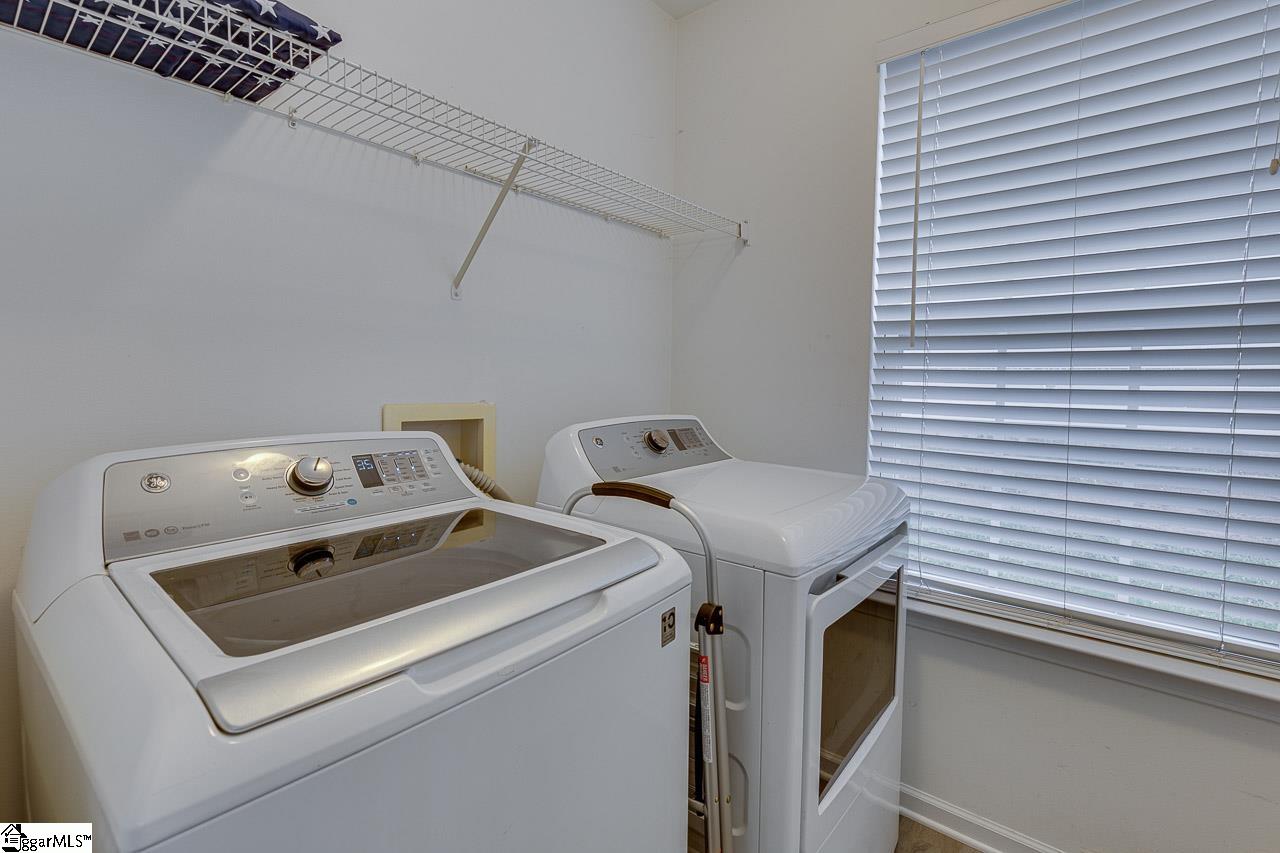 218 Catterick Way Fountain Inn, SC 29644 - Photo 12 of 29 Gallery Image 12