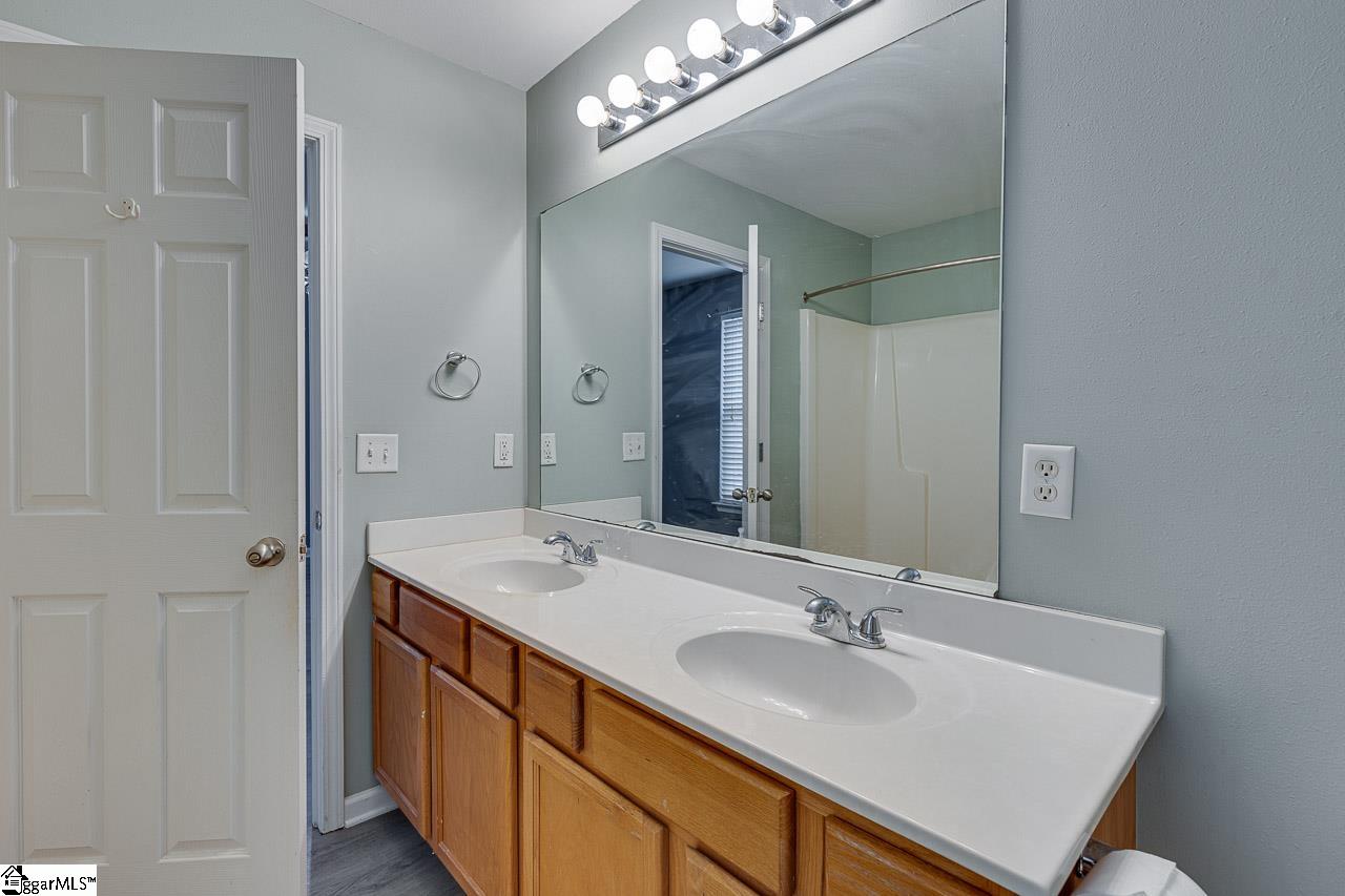 218 Catterick Way Fountain Inn, SC 29644 - Photo 18 of 29 Gallery Image 18