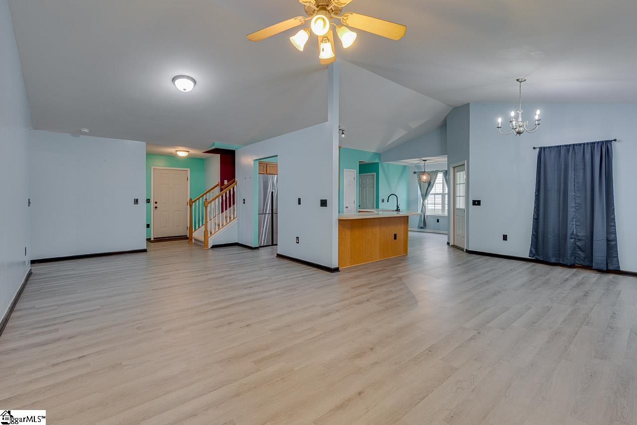 218 Catterick Way Fountain Inn, SC 29644 - Photo 3 of 29 Gallery Image 3
