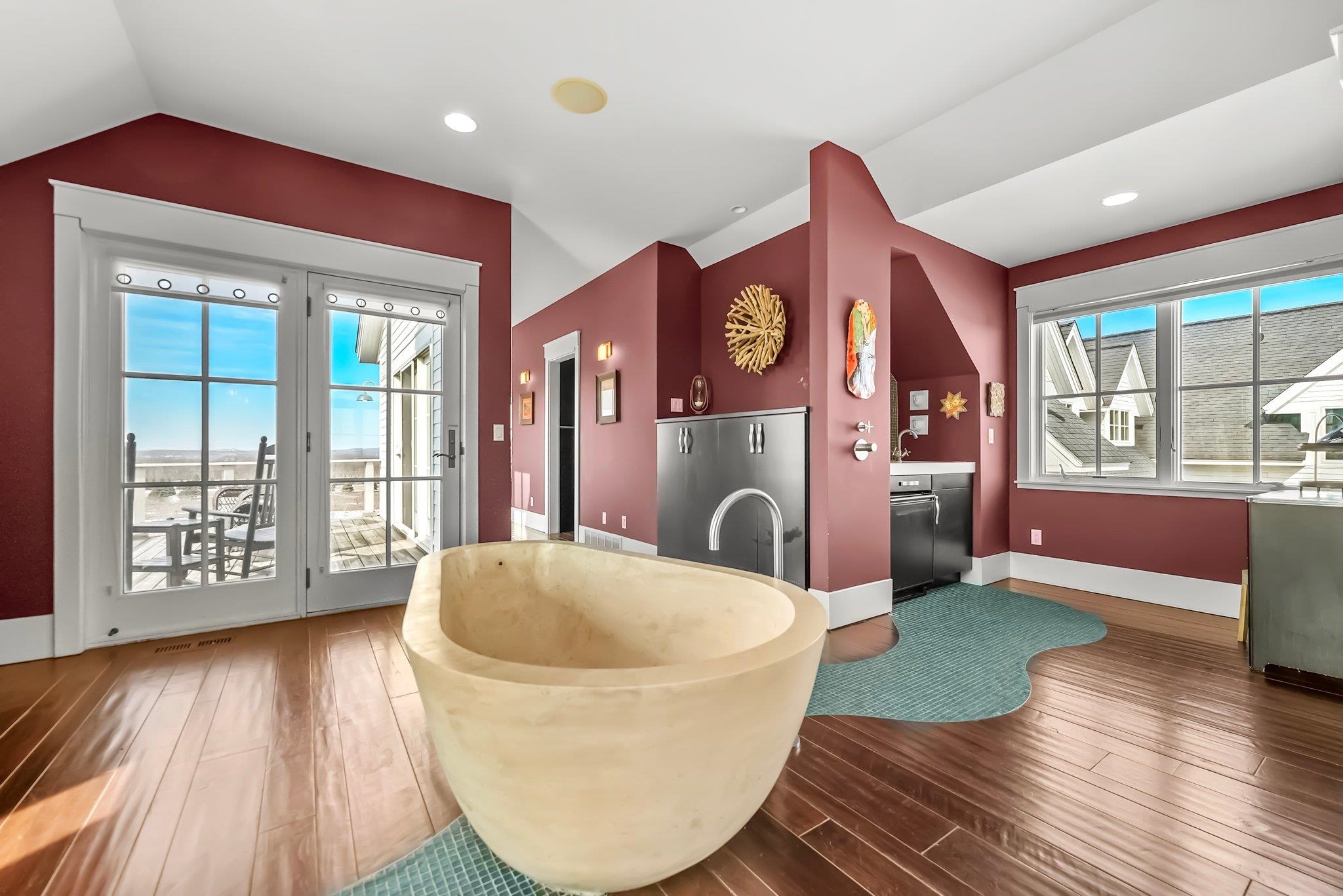 10292 East Fort Road, Unit 1 Suttons Bay, MI 49682 - Photo 72 of 95 Gallery Image 72