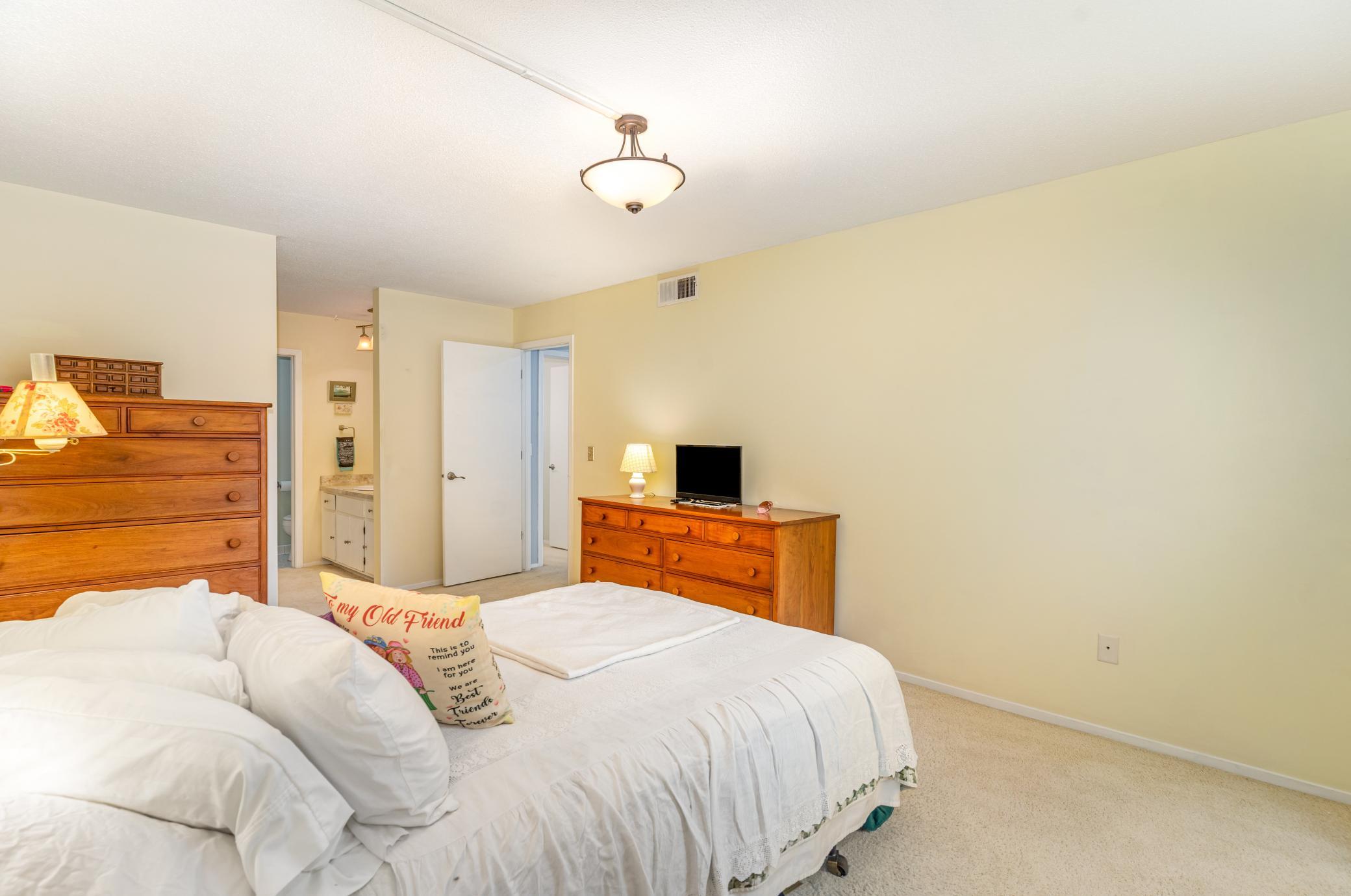 7520 Cahill Road, Unit 203A Edina, MN 55439 - Photo 11 of 22 Gallery Image 11