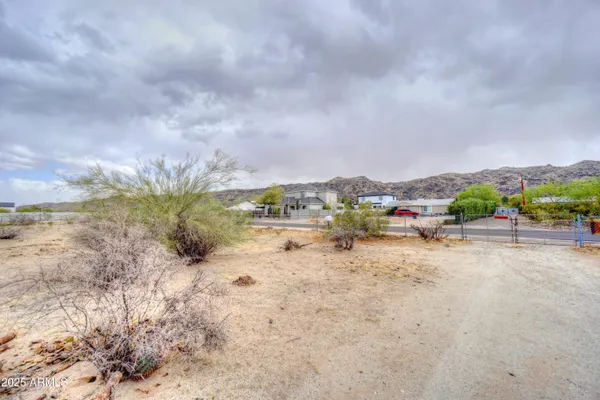 $2,500,000 | 2212 East South Mountain Avenue, Unit 5, Phoenix, AZ 85042