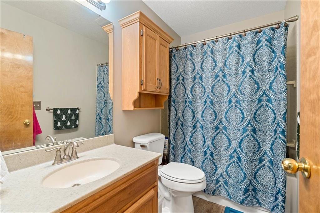 3313 Southwest 46th Street Topeka, KS 66610 - Photo 17 of 27