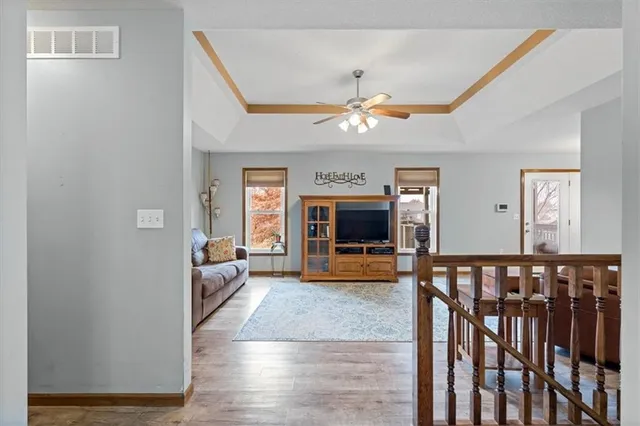 $325,000 | 3313 Southwest 46th Street, Topeka, KS 66610