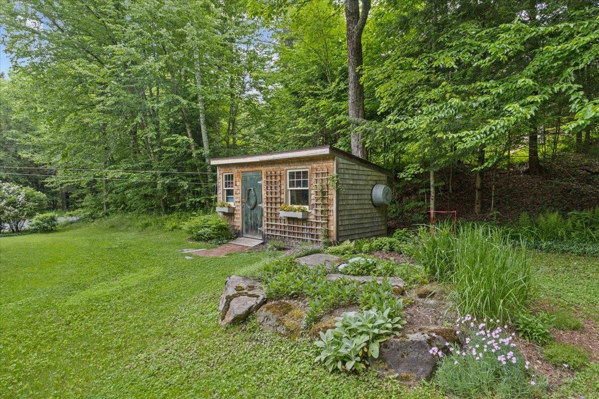 438 Gold Brook Road Stowe, VT 05672 - Photo 8 of 44