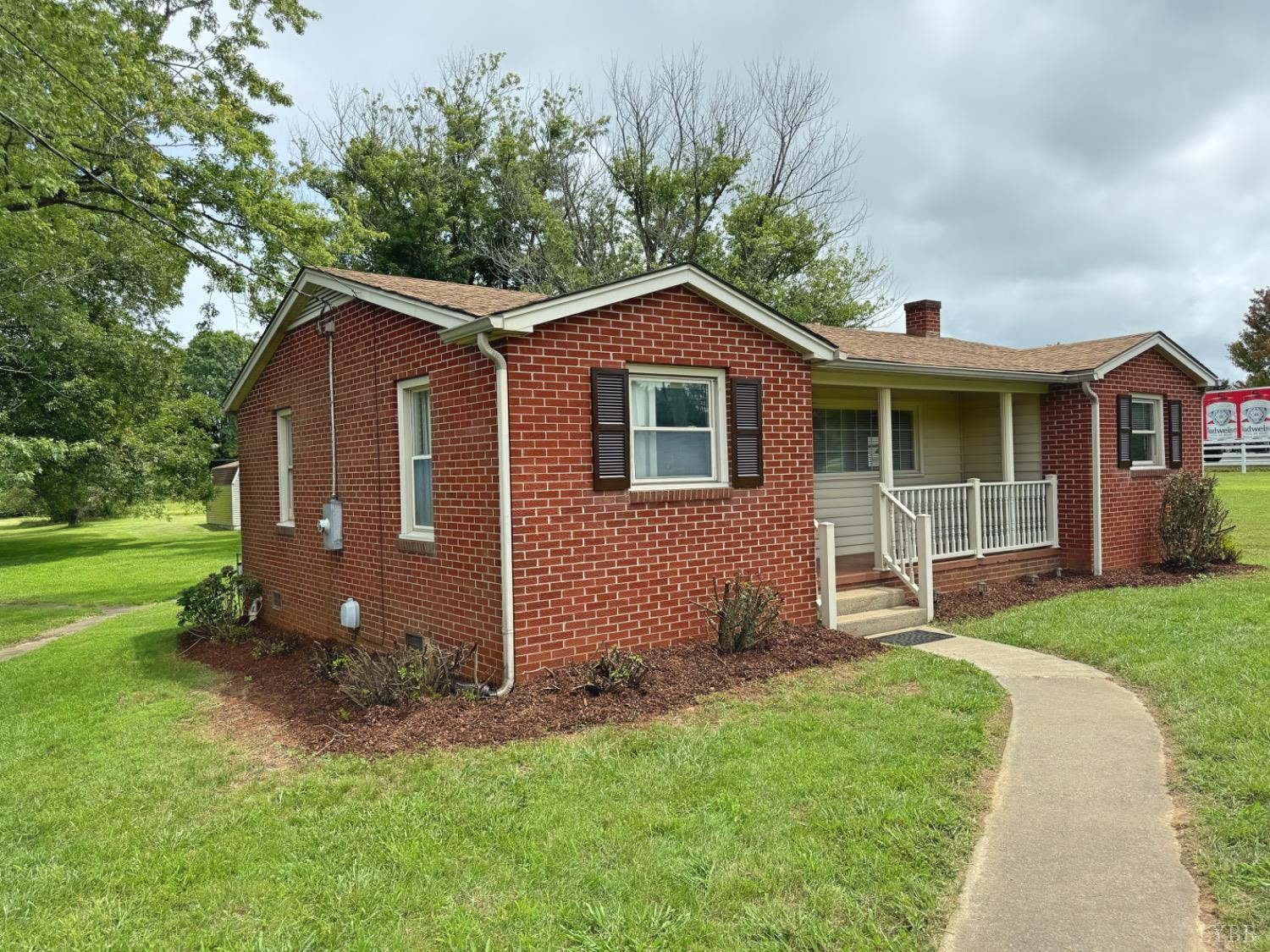2528 Pamplin Road Pamplin, VA 23958 - Photo 3 of 28