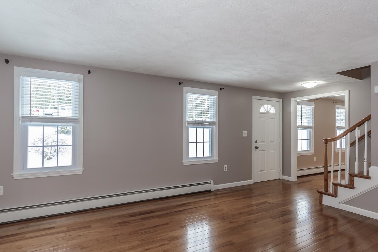 10 New Road Windham, NH 03087 - Photo 3 of 31