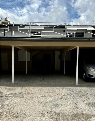 $2,075 | 14 Tennessee Street, Unit B, Redlands, CA 92373