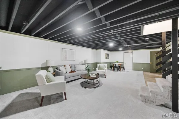 $575,000 | 170 Saddleford Drive, Chesterfield, MO 63017