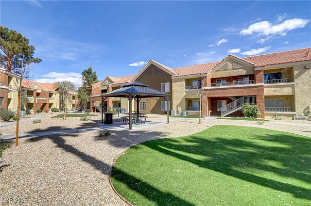 $262,900 | 2120 Ramrod Avenue, Unit 1318, Henderson, NV 89014