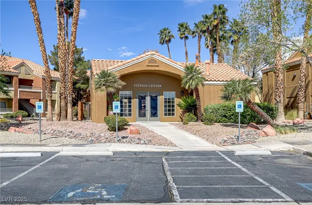 $262,900 | 2120 Ramrod Avenue, Unit 1318, Henderson, NV 89014