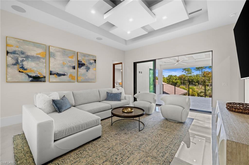 2272 Oakes Boulevard Naples, FL 34119 - Photo 25 of 49