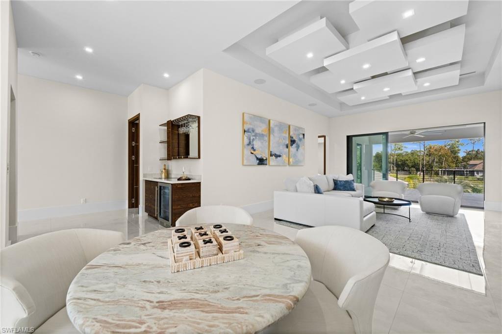 2272 Oakes Boulevard Naples, FL 34119 - Photo 34 of 49