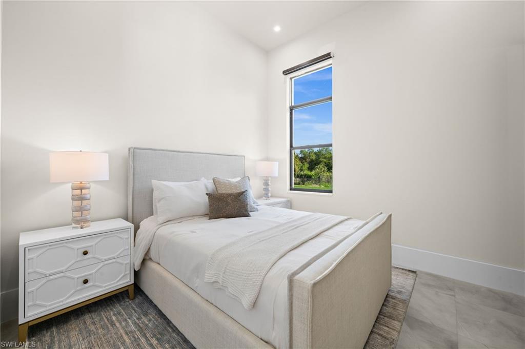 2272 Oakes Boulevard Naples, FL 34119 - Photo 42 of 49