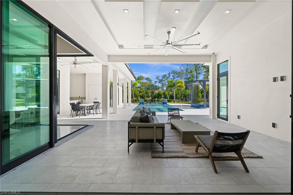 2272 Oakes Boulevard Naples, FL 34119 - Photo 44 of 49