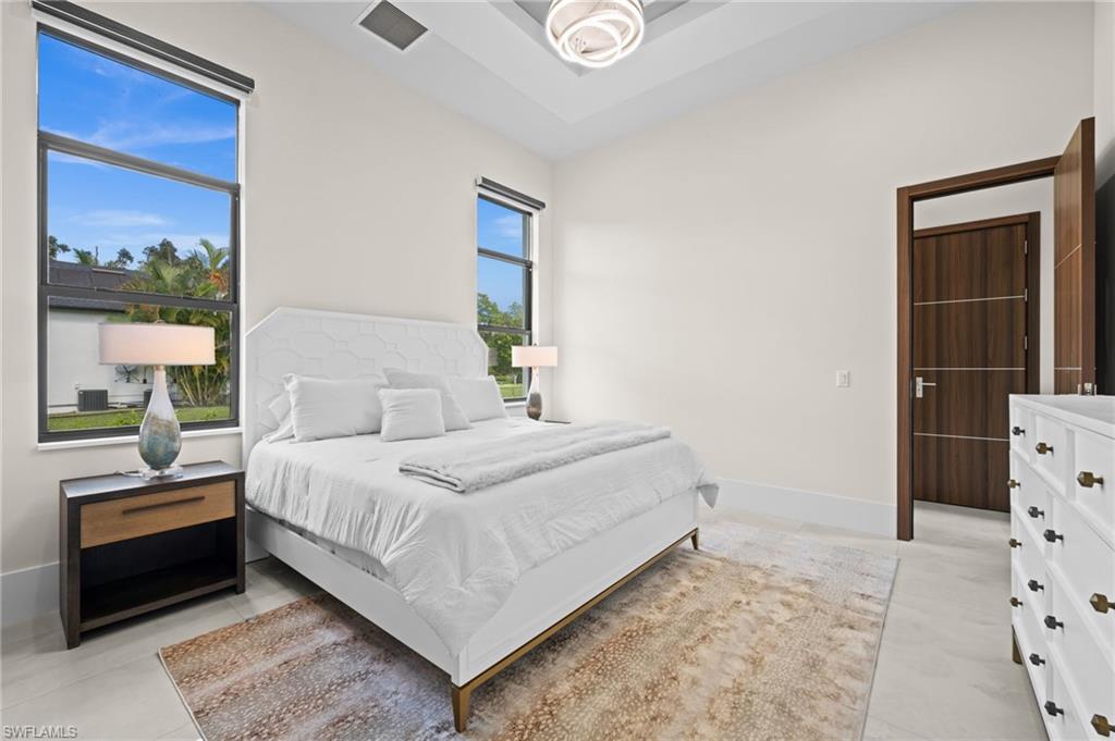 2272 Oakes Boulevard Naples, FL 34119 - Photo 48 of 49