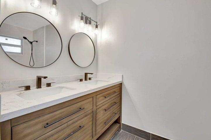10104 Country Brook Road Boca Raton, FL 33428 - Photo 33 of 56 20250117022419910804000000-o