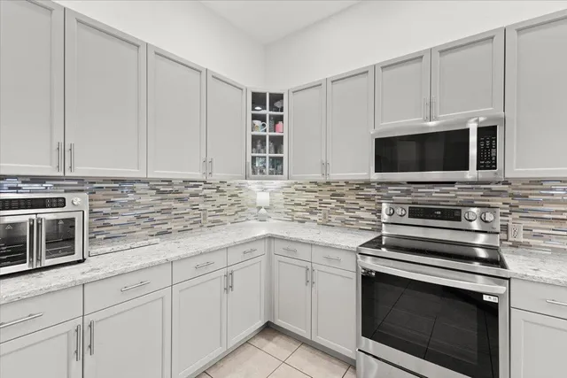 $699,000 | 7571 Greenville Circle, Lake Worth, FL 33467