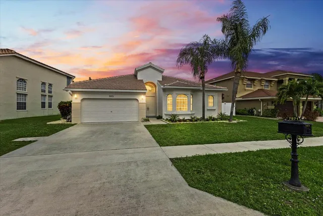 $699,000 | 7571 Greenville Circle, Lake Worth, FL 33467