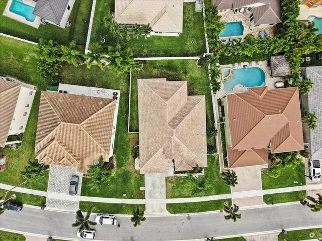 $699,000 | 7571 Greenville Circle, Lake Worth, FL 33467