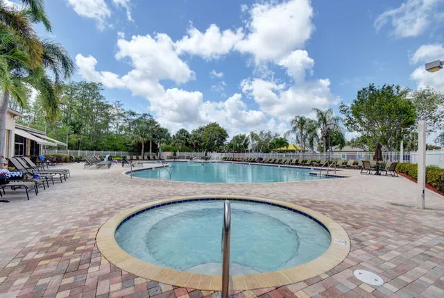 $699,000 | 7571 Greenville Circle, Lake Worth, FL 33467