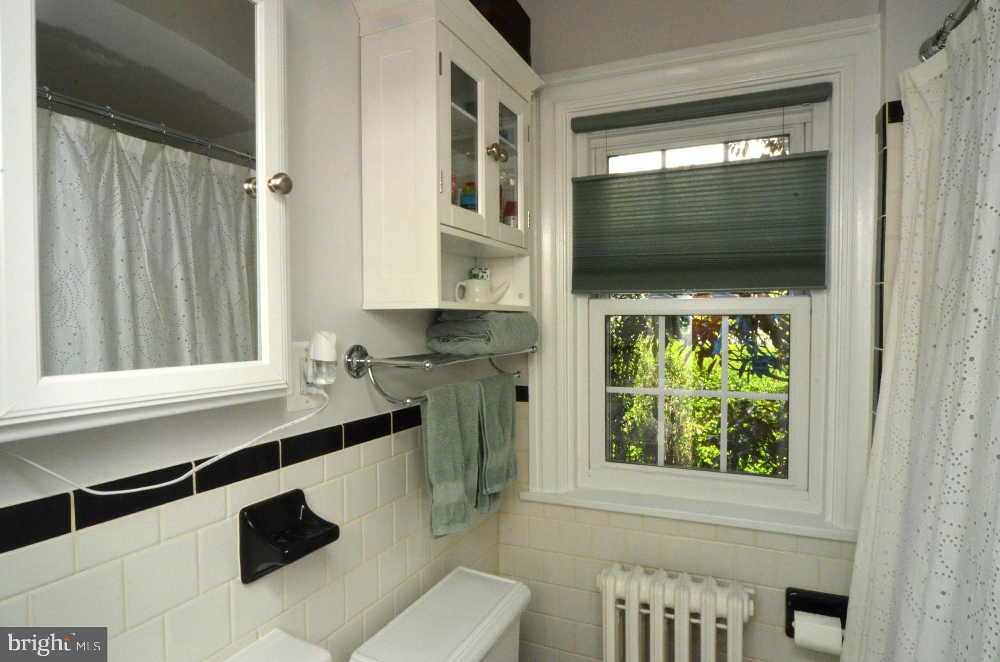 5 Overbrook Road Catonsville, MD 21228 - Photo 15 of 27 Bath