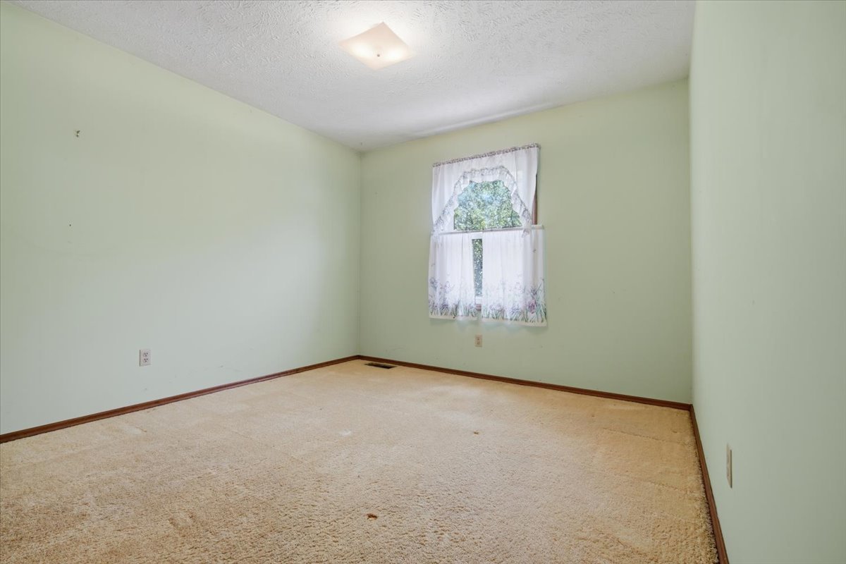 1301 Chadwick Drive Normal, IL 61761 - Photo 24 of 35