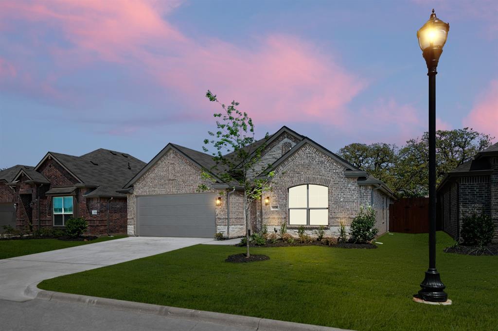 1128 Avery Road Granbury, TX 76049 - Photo 3 of 30 1128 Avery- Front-3