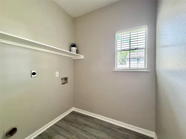 $2,400 | 6315 Laurel Bush Lane, Sugar Land, TX 77479