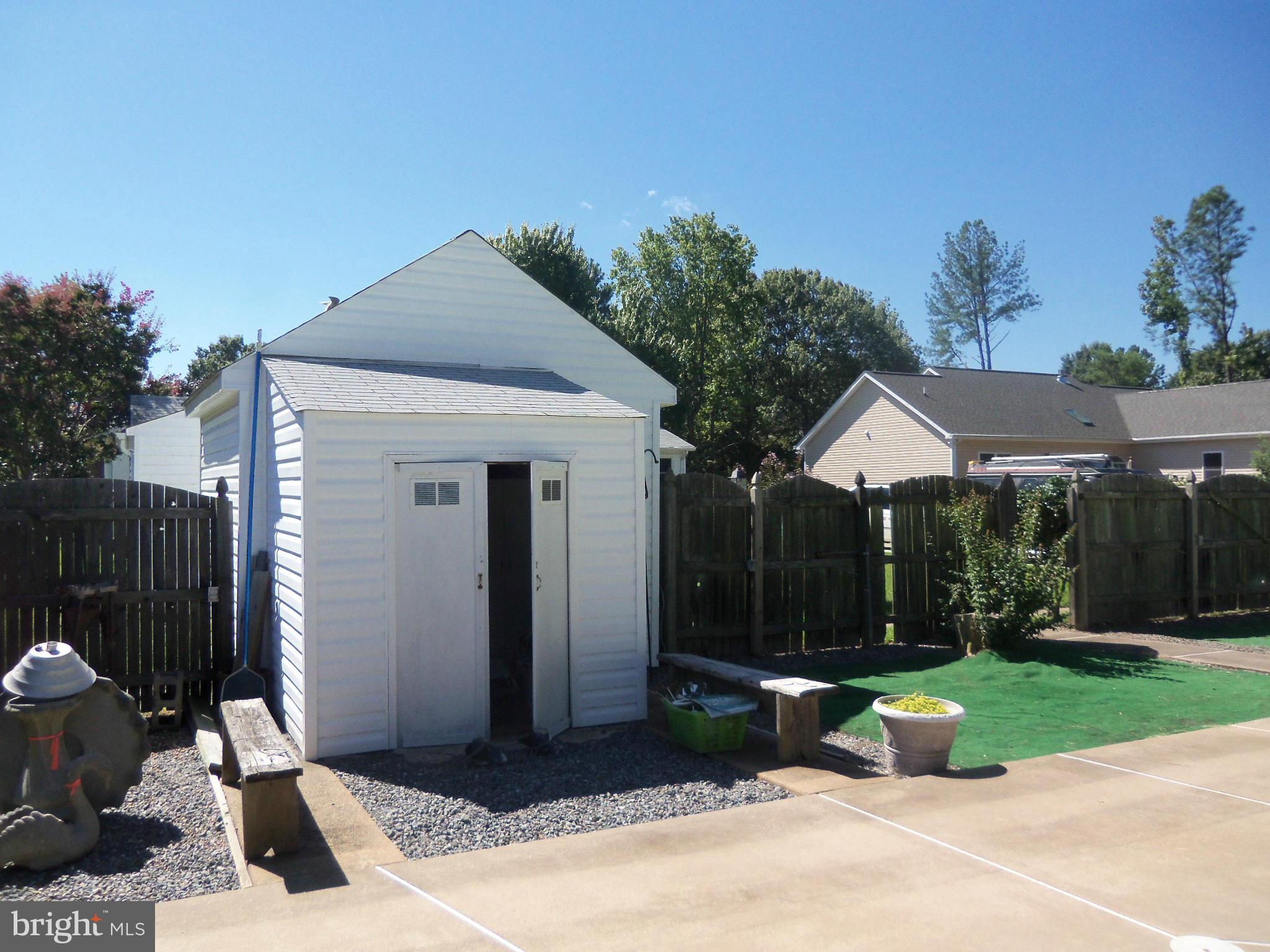 4 Azalea Road Colonial Beach, VA 22443 - Photo 21 of 23 Exterior (Rear)