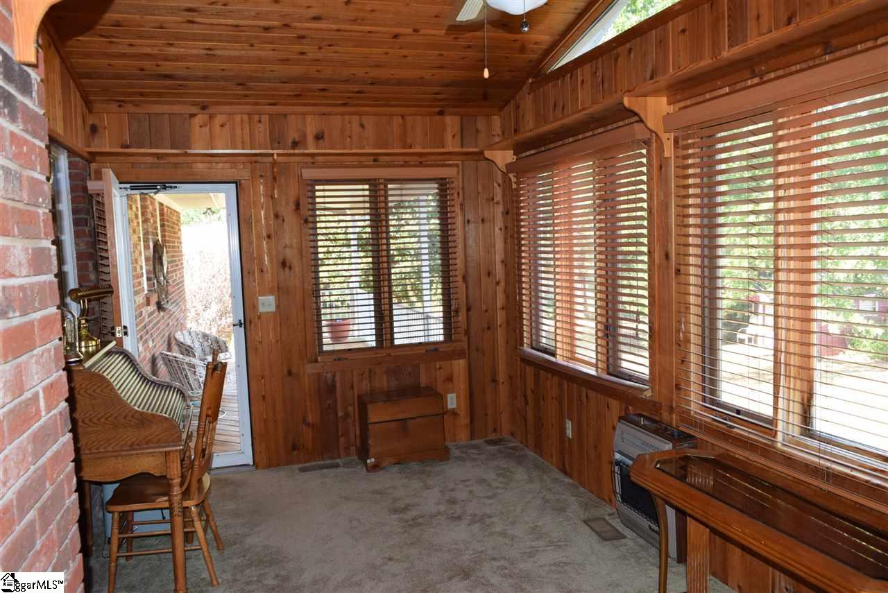 141 Shady Grove Road Cowpens, SC 29330 - Photo 8 of 32