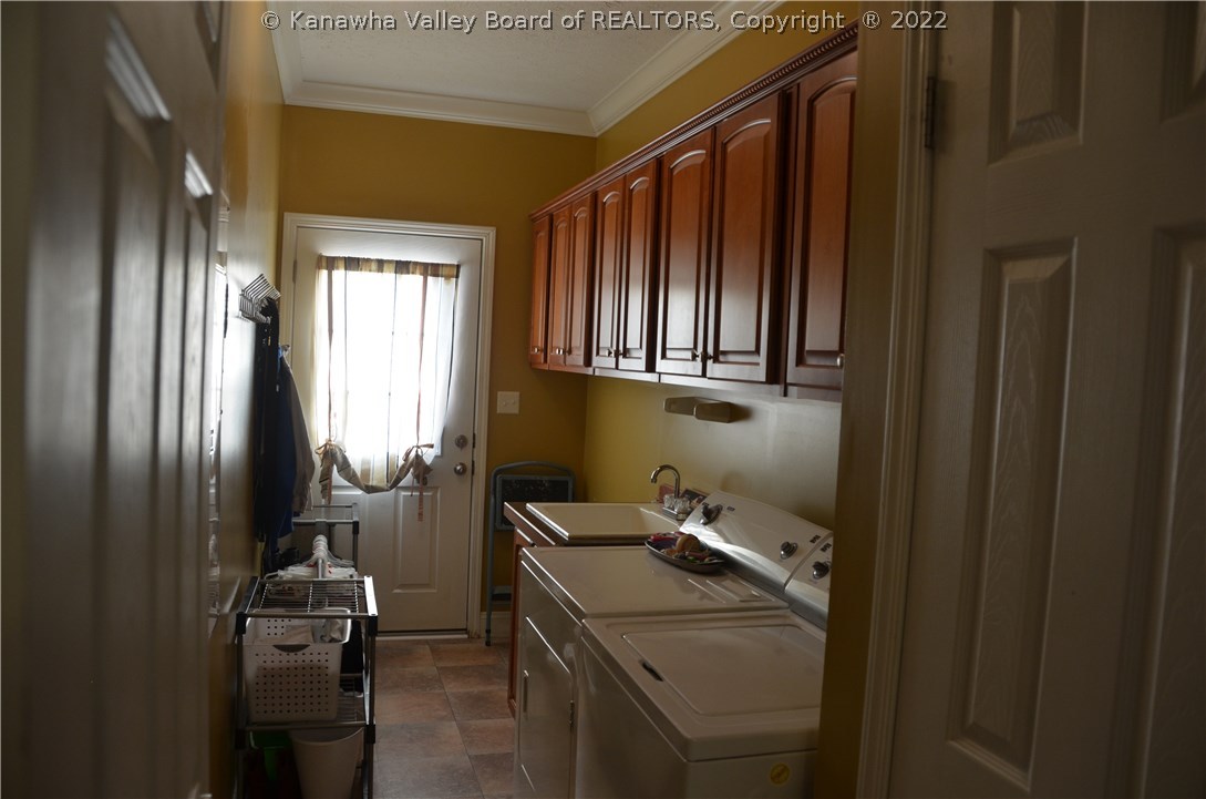 102 Lindsey Place Ripley, WV 25271 - Photo 4 of 18 Gallery Image 4